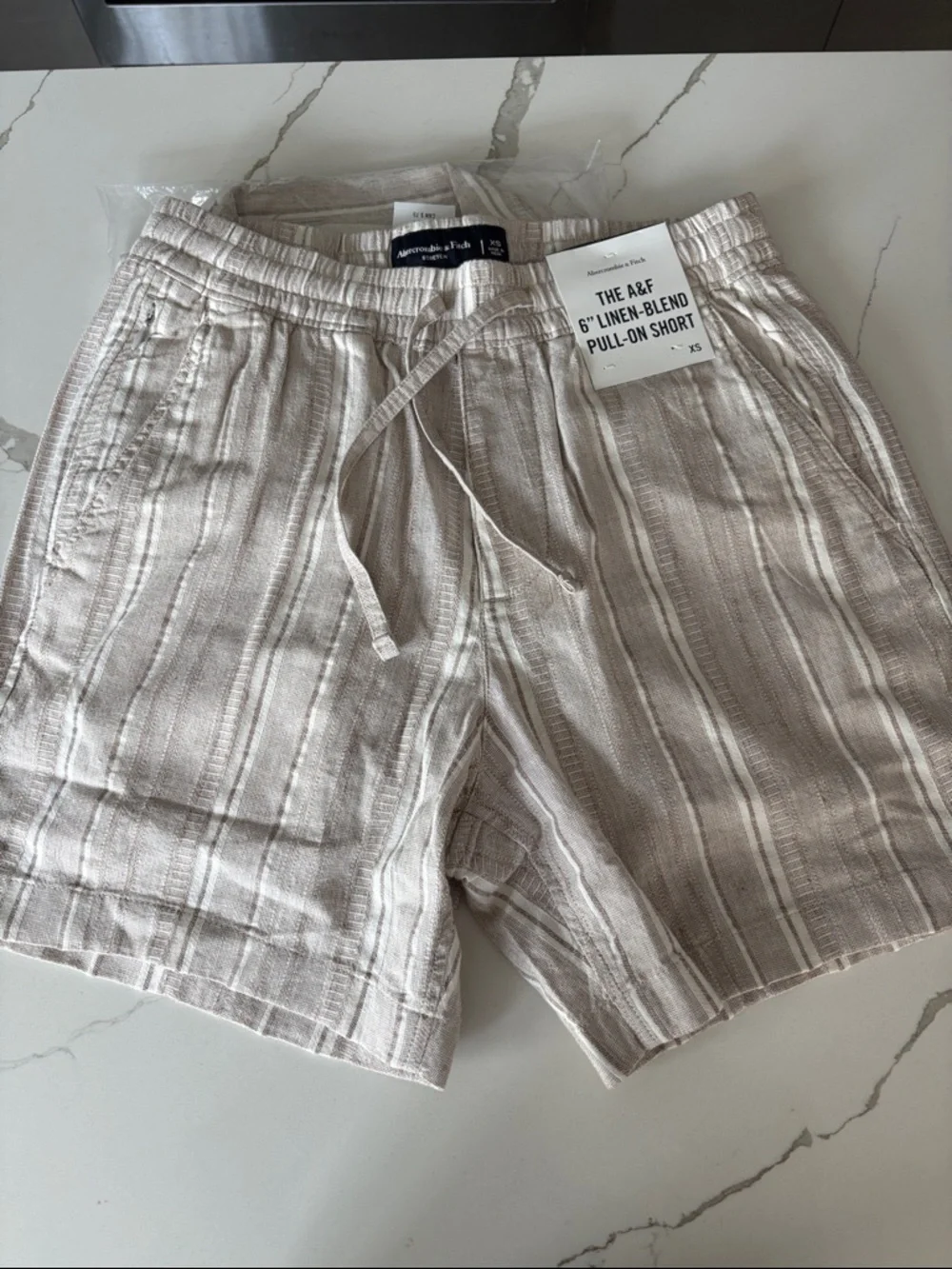 A&F Beige Striped Linen-Blend Shirt & Pull-On Shorts Matching Set XS - Picture 2 of 3